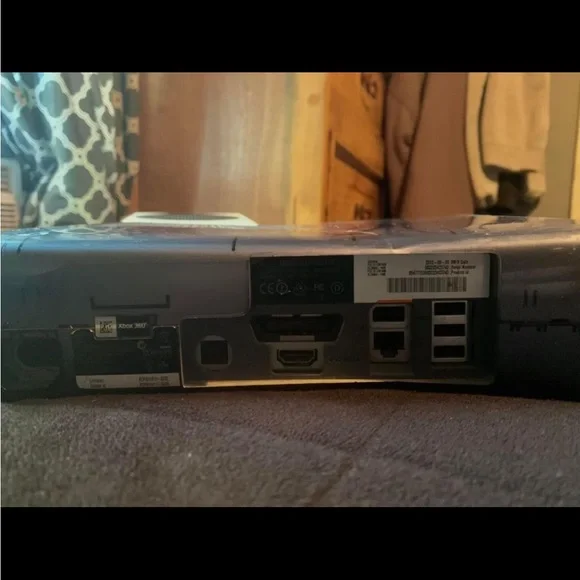 Im selling my xbox 360 for $267, works perfectly
